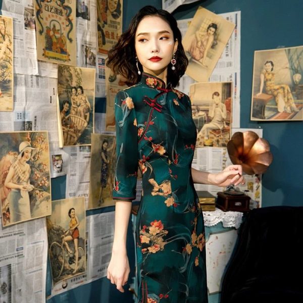 Robe Chinoise Contemporaine