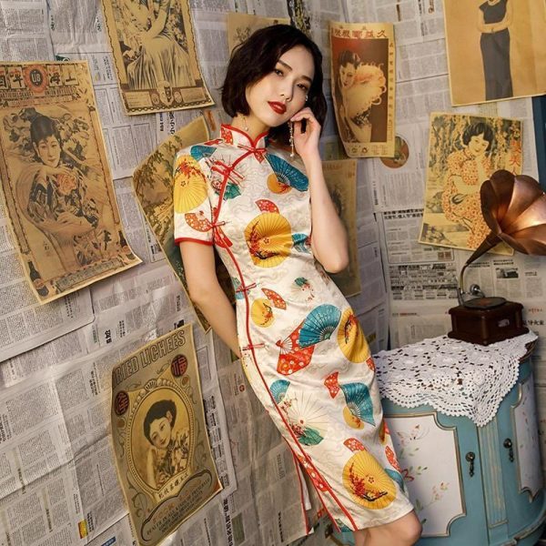 Robe Chinoise Éventails