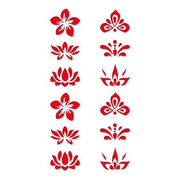Tatouage Chinois à l'arrière de l'oreille